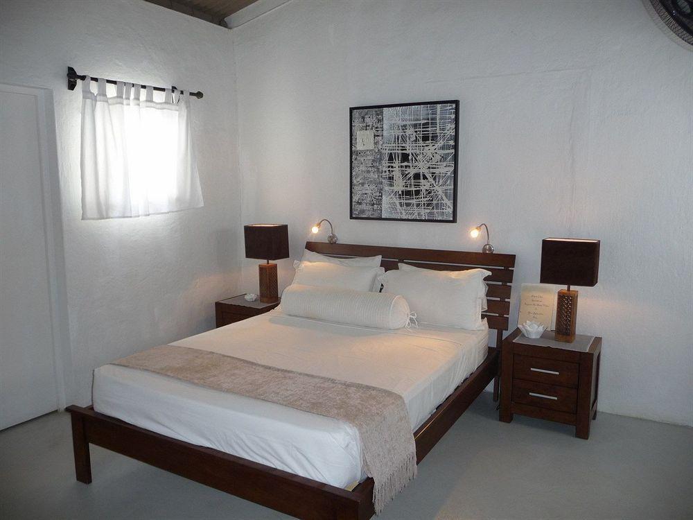 Esprit Libre Restaurant & Guest House Grand Baie Esterno foto