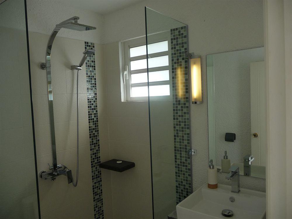 Esprit Libre Restaurant & Guest House Grand Baie Esterno foto