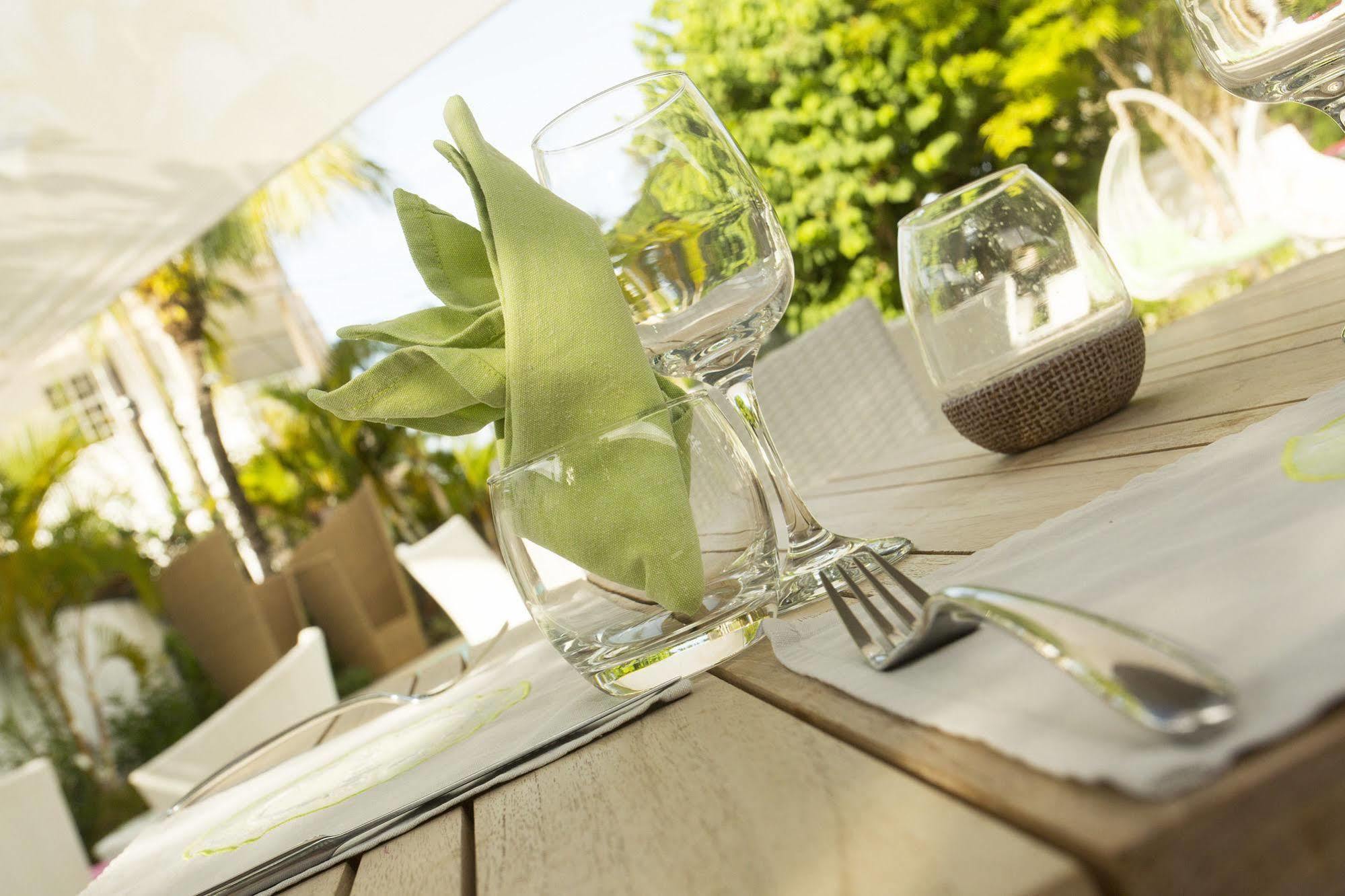 Esprit Libre Restaurant & Guest House Grand Baie Esterno foto